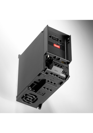 Fc051 Vlt 132f0022 2.2 Kw Sürücü Trifaze