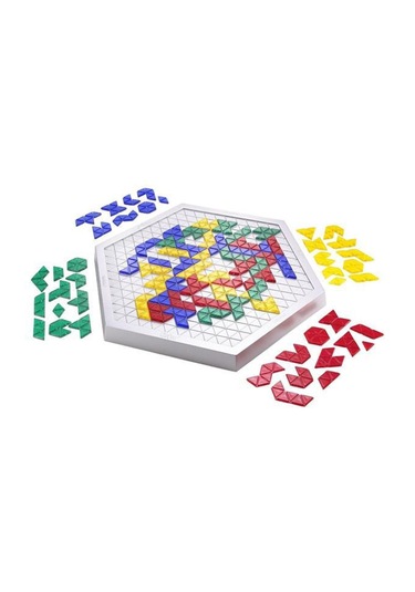 Triangle Game Strateji Ve Mantıkla Zeka Geliştiren Kutu Oyunu