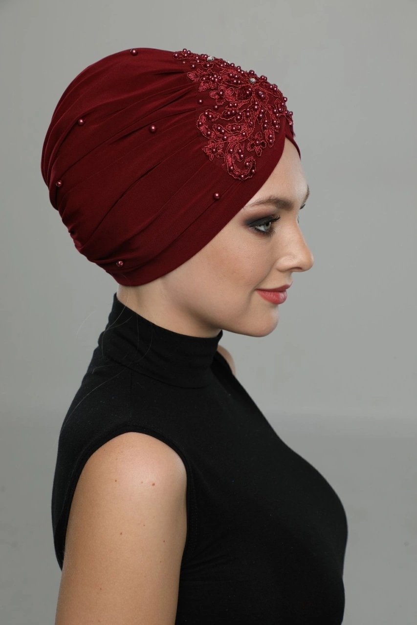 Kopma Astarlı Işlemeli Bordo Dantel Motifli Hazır Türban Tesettür Abiye Bone Bordo Dantel