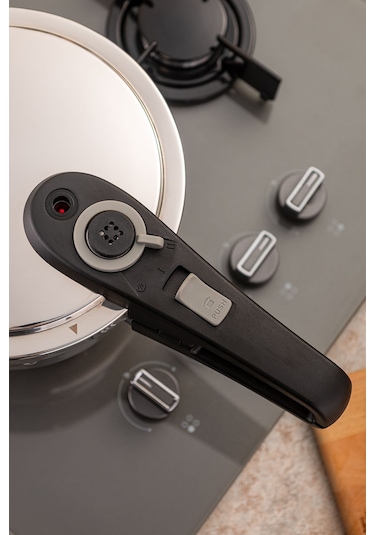 Emsan Fast Cooker Çift Emniyetli Düdüklü Tencere 4 Lt Siyah