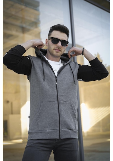 Oksit Extrem Pamuklu Üç İplik Şardonlu Fermuarlı Kapüşonlu Kol Baskılı Slim Fit Erkek Sweatshirt Oksit Extrem Pamuklu Üç İplik Şardonlu Fermuarlı Kapüşonlu Kol Baskılı Slim Fit Erkek Sweatshirt