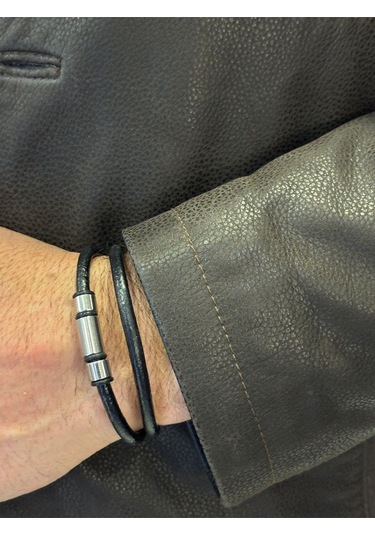 Çelik Aparatlı Mıknatıs Kilitli Deri Bileklik Siyah