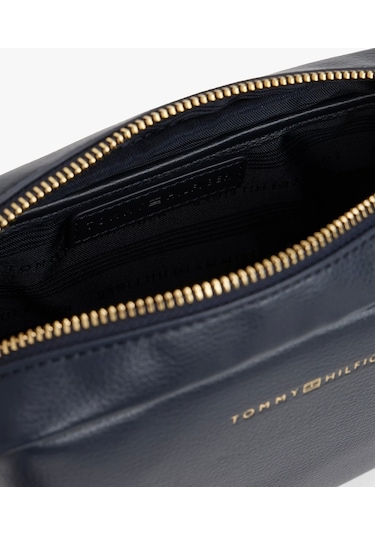Tommy Hilfiger Th Logo Şeritli Kamera Kadın Çanta Aw0aw17689dw6 Lacivert