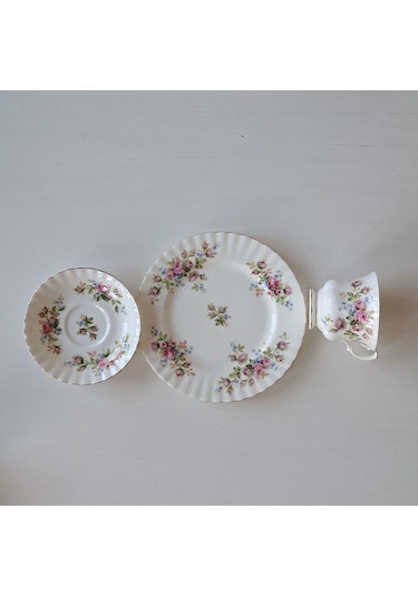 Moss Rose Bone China Trio Çay Fincanı 3 Parça 200 Ml