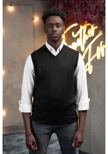 V Yaka Regular Fit Yünlü Kolsuz Triko Süveter Siyah