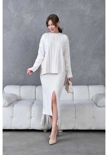 Kadın Bisiklet Yaka Yırtmaçlı Kazak Etek İkili Triko Takım Taş