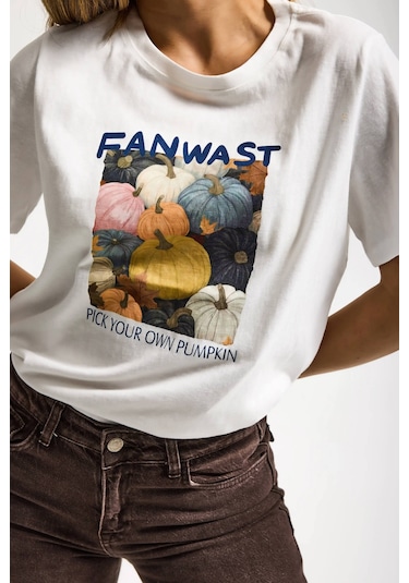 Itsbasic Kadın Beyaz W5 Özel Baskılı Tasarım Oversize T-shirt