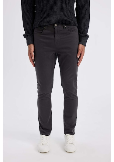 Defacto Chino Kanvas Pantolon Slim Fit Dar Kesim Pamuklu Esnek Dar Paça C9441AX24AUAR9 Antrasit Defacto Chino Kanvas Pantolon Slim Fit Dar Kesim Pamuklu Esnek Dar Paça C9441AX24AUAR9 Antrasit