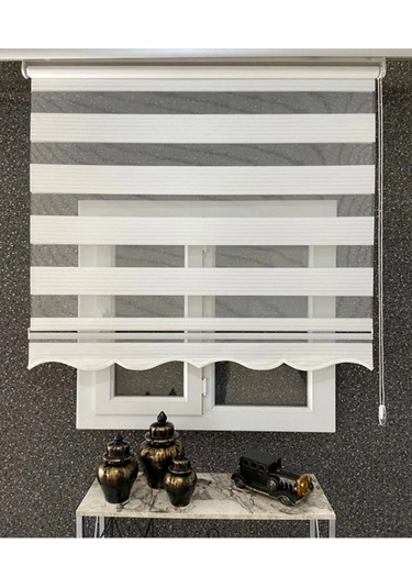 Krem Geniş Pliseli Zebra Stor Perde Eteği Dilimli Alüminyum Kasa+metal Ayak Krem