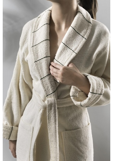 Carmine Robe Cream - Ekstra Yumusak, Modern Ve Ozel Tasarim %100 Krem