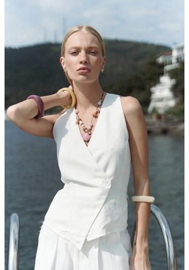 Nagmetah Sırt Pencereli Ekru Yelek Pantolon Takım Ekru