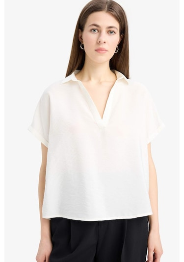 DeFacto Comfort Fit Gömlek Yaka Basic Düz Kısa Kollu Bluz E5989AX25SPER136
