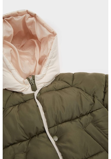 Defacto Erkek Bebek Su Geçirmez Çok Renkli Cepli Şişme Mont C3462a525aukh82 Haki