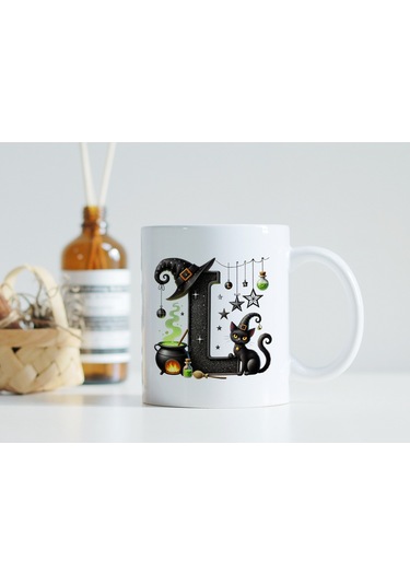L Harfli Halloween Kedili Figür Kupa Bardak - Şapkalı Ve Kazanlı İsme Özel Kupa - Hediye 07 Beyaz