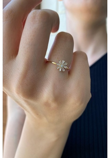 Zümrüt Sarraf 14 Ayar Yeşil Altın Kadın Minimal Taşlı Papatya Yüz 553891797