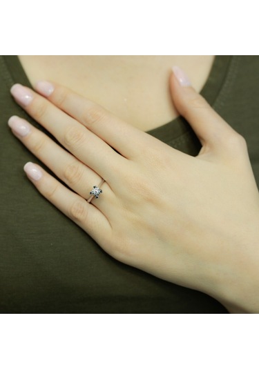 Lova 0,50 Karat Efektli Pırlanta Tektaş Yüzük - 1070092