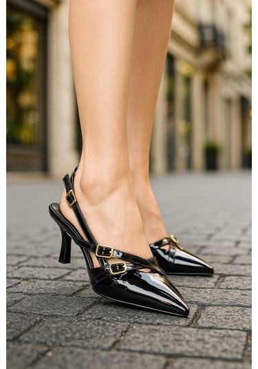 Günlük Kadın Sivri Burun Ayarlanabilir Kemer Detaylı Arkası Açık Klasik İnce Topuk Ayakkabı 922-64 Siyah