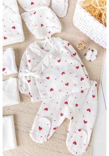 Kalp Desenli Müslin 100% Pamuk 10'lu Kız Bebek Hastane Çıkışı Bebek Takımı Set