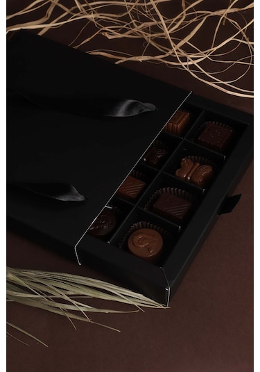 Moon Chocolate Special Handmade Çikolata Çanta Kutu 16'lı