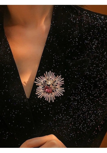 Beautiful Detail Büyük Broş Takı 156713100 Altın Rengi