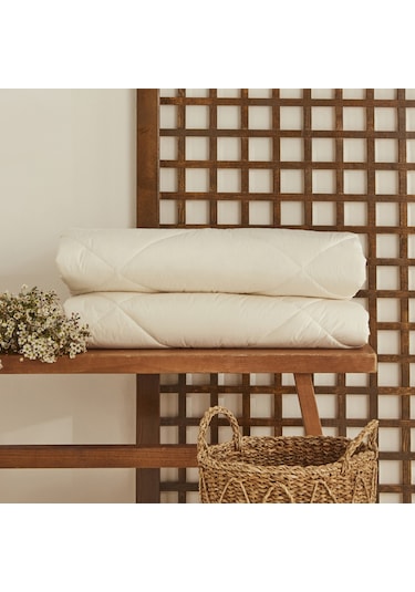 Karaca Home Yün Çift Kişilik Yorgan Beyaz