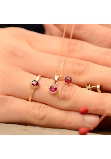 14k Altın Renkli Taşlı Küpe