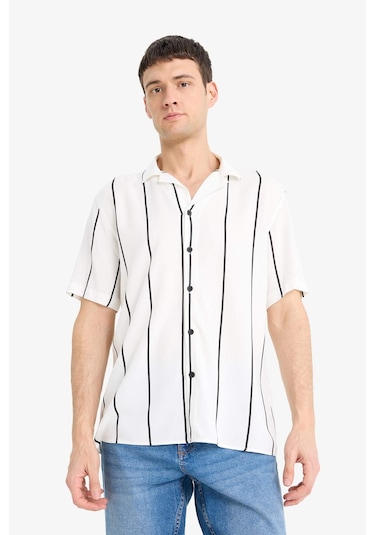 DeFacto Regular Fit Apaş Yaka Çizgili Yazlık Kısa Kollu Gömlek E2559AX25SMWT34
