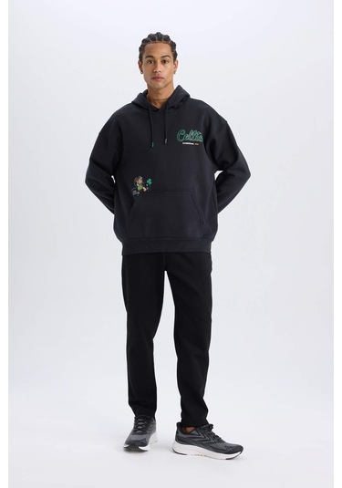 DeFactoFit NBA Boston Celtics Oversize Geniş Kalıp Kapüşonlu Sırt Baskılı Kalın Sweatshirt D6690AX25SPBK82
