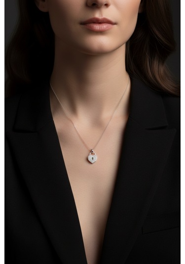 Kalp Ve Anahtar Tasarım 925 Ayar Gümüş Kadın Kolye Gümüş