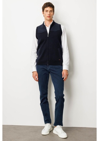 Erkek Hakim Yaka Göğsü Ve Cebi Keçe Yün Yelek K.lacivert K.lacivert