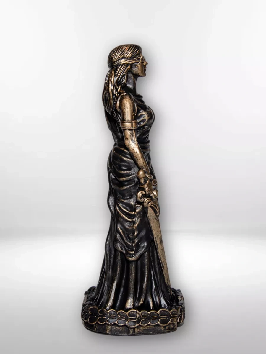 Lavelly Koleksiyonluk Altar Figürü Heykelcik Boğa Artıkrı Devi Justice 149152369