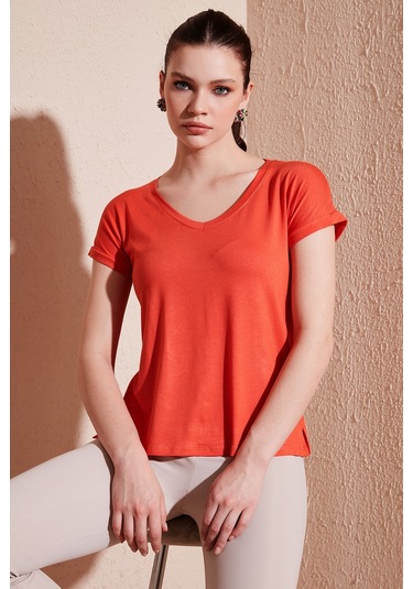 Lela V Yaka Rahat Kesim Yırtmaçlı Bayan Bluz 5862000 Nar Çiçeği