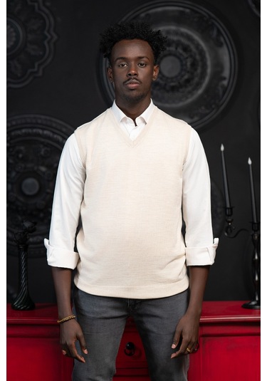 V Yaka Regular Fit Yünlü Kolsuz Triko Süveter Krem