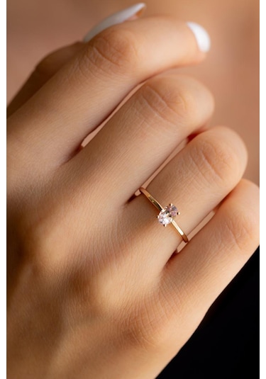 Morganite Oval Kesim Tektaş Yüzük