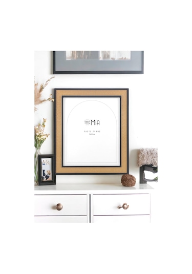 The Mia Retrato Fotoğraf Çerçevesi Siyah 30x25 Cm