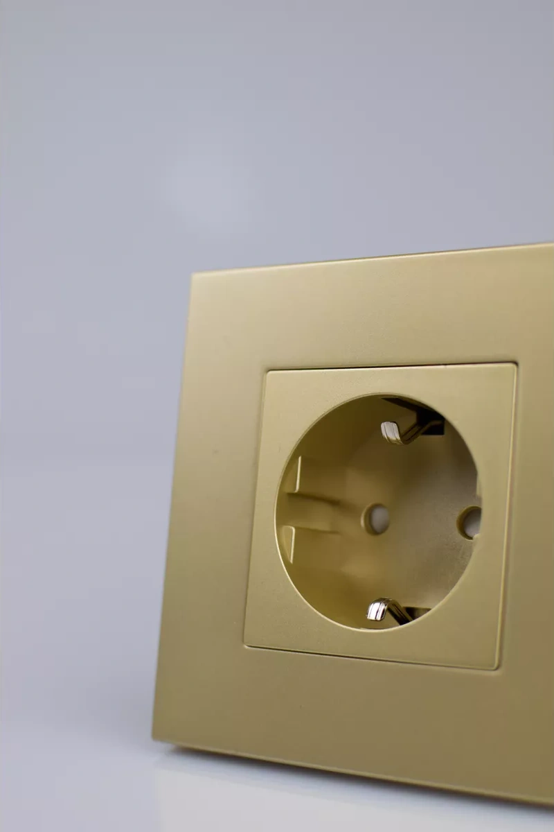 Vo'stabl Tekli Yuvarlak Plastik Altın Priz 182566876 101