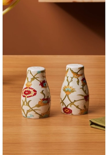 Karaca Nevra Tuzluk Biberlik