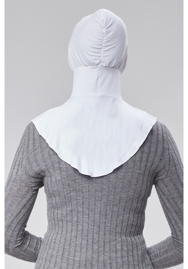 Kadın Pratik Tesettür Sporcu Boyunluklu Hijab Geçmeli Bone Penye Kumaş Beyaz