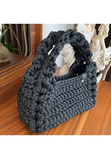 Siyah Yazlık Mini Kadın El Çantası Siyah