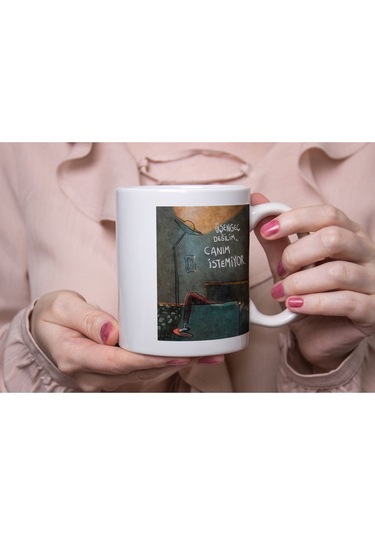 Üşengeç Değilim Canım İstemiyor Yazılı Komik Kupa Bardak Mizahi Sözlü Hediye Bardak Beyaz