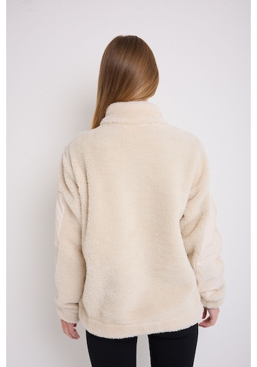 Kadın Ekru Rüzgar Geçirmez Welsoft Çift Cepli Kışlık Mont Ekru