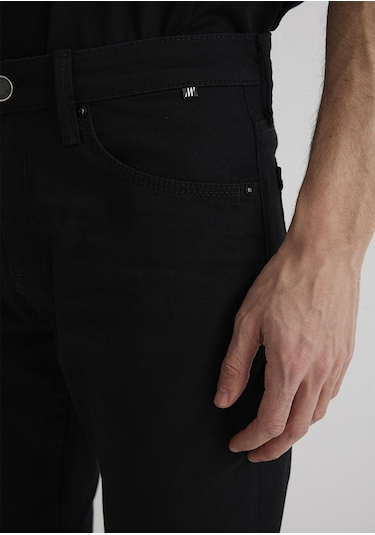 Mavi 0042232200 ZİFTT Serisi Jake Erkek Jean Pantolon Siyah