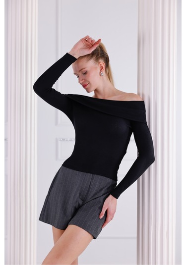 Madonna Yaka Uzun Kollu Fitilli Kadın Bluz Siyah