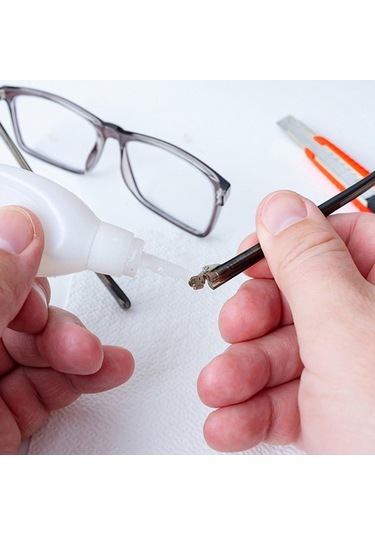 Hızlı Yapıştırıcı Şeffaf Güçlü 200 Ml Sprey + 50 Gr Yapıştırıcı