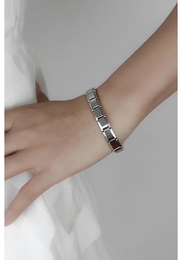 Takı Dükkanı Kişiye Özel İsim Yazılı İtalyan Charm 21cm Çelik Bileklik Scb62 Beyaz