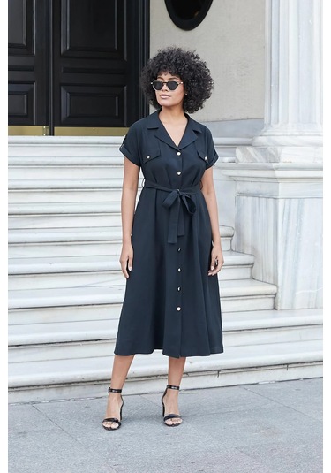 Kadın İpeksi Modal Kumaş Yakalı Düşük Omuzlu Apoletli Yan Cepli Kemerli Diz Altı Boy Uzun Elbise-siyah Siyah