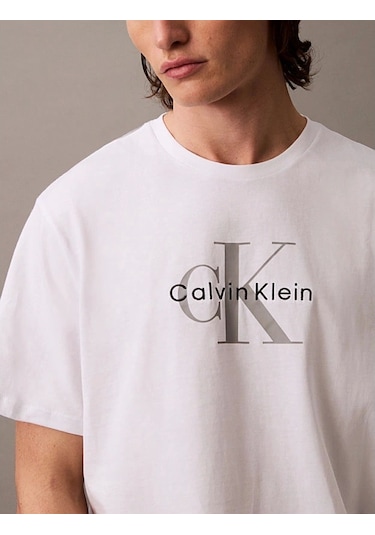 Ck Jeans Calvin Klein Jeans Graphic Tees Erkek T-shirt Lv04rb862g-yaa Çok Renkli
