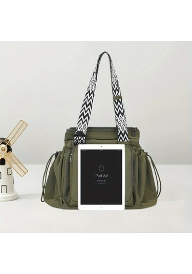 Hightower Siyah Renkli Çok Cepli Dayanıklı Seyahat Organizatörü - Ayarlanabilir Askılı Anneler İçin Pratik Çanta Siyah