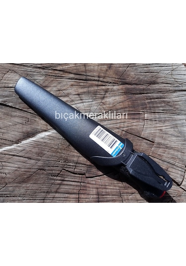 Morakniv 711 İsveç Kamp Bıçak Karbon Çelik Siyah