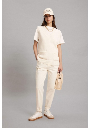 Defacto Regular Fit V Yaka Triko Süveter B8371AX24SPER133 Ekru